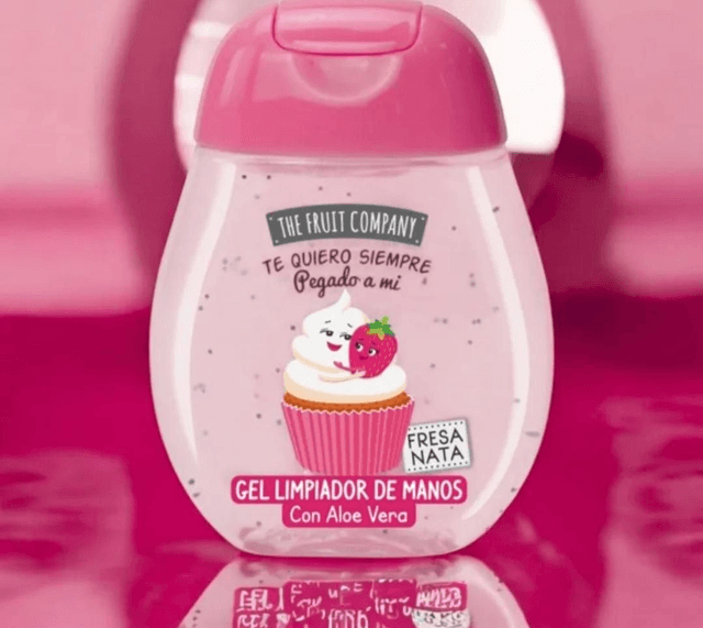 ✨️GEL MAINS PARFUM FRAISE CHANTILLY 